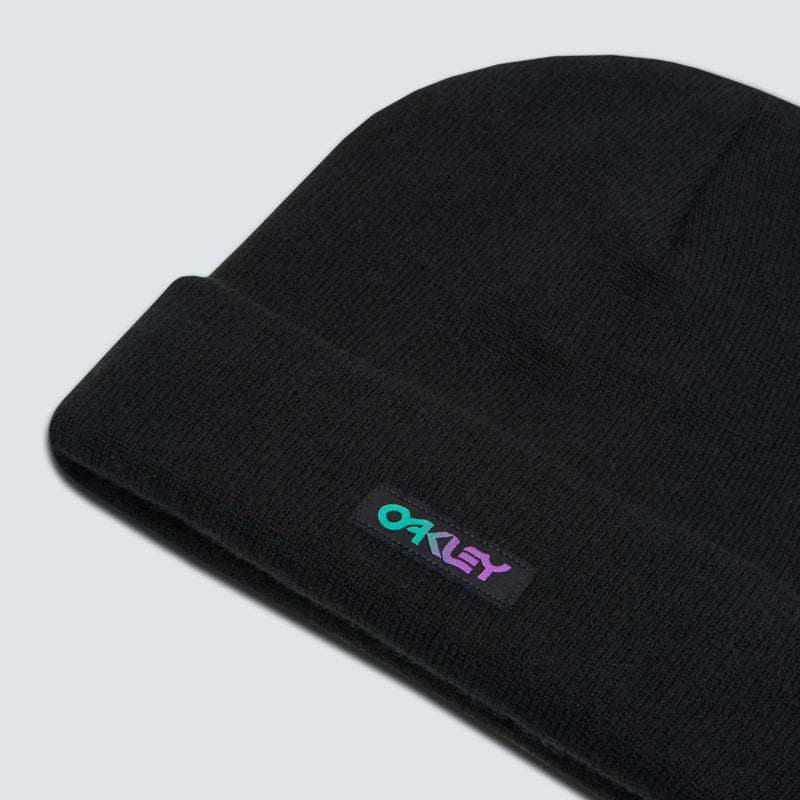 Load image into Gallery viewer, Oakley B1B Gradient Patch Beanie Blackout - FULLSEND SKI AND OUTDOOR
